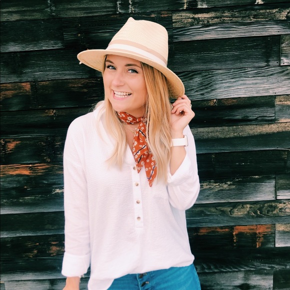 Meet your Posher, Jami - Picture 3 of 4